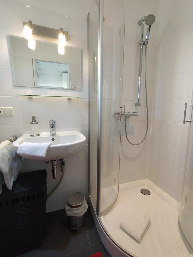 Gl Single Town Apartment Wiesbaden Extérieur photo